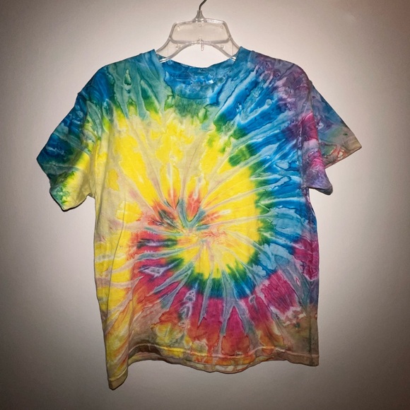 Hanes Other - Tie dye shirt youth large